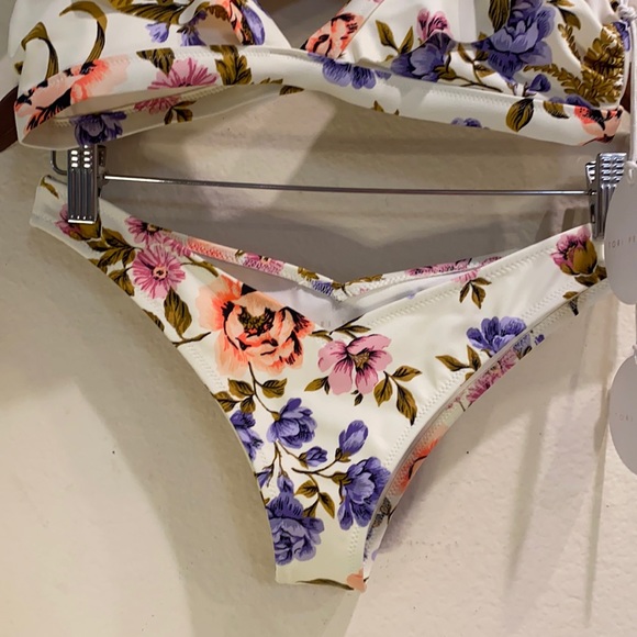 NWT Tori Praver Valentina Hollywood Two piece swimsuit Floral print - Picture 4 of 6